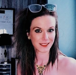 Meet your Posher, Robin